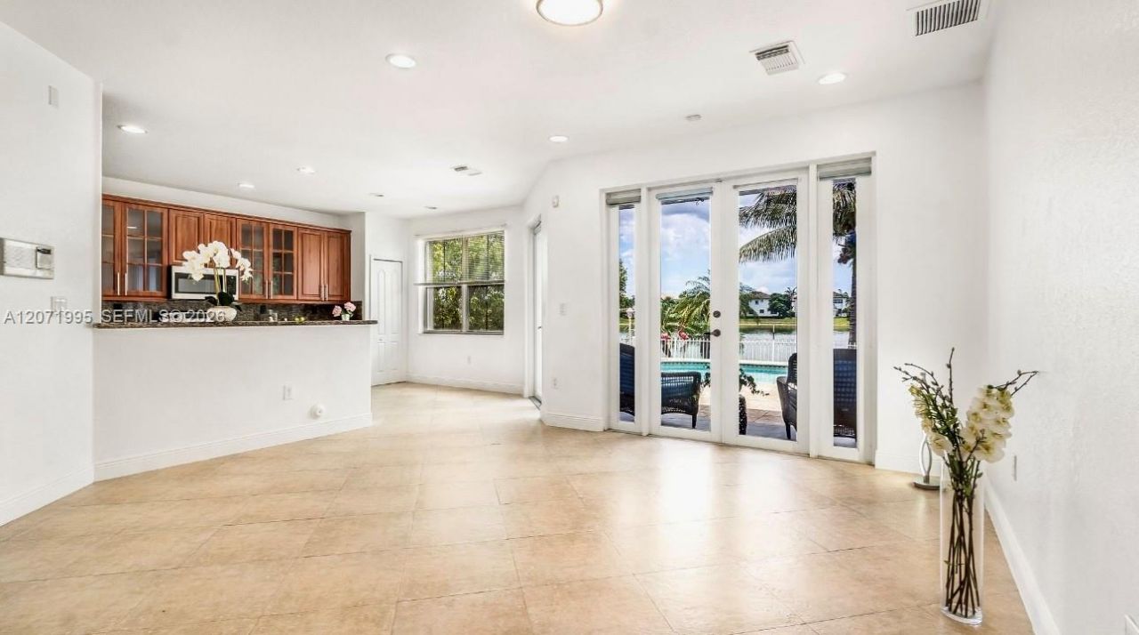 1421 SW 153rd Path, Miami, FL 33194 Photo