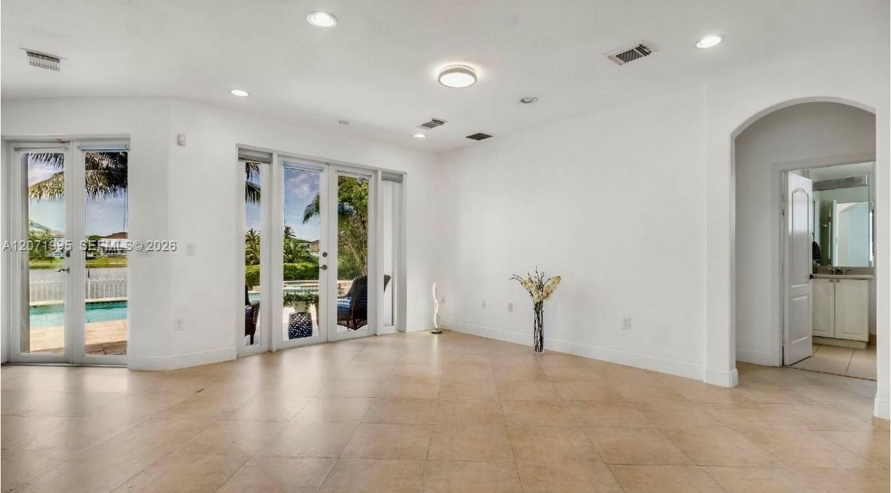 1421 SW 153rd Path, Miami, FL 33194 Photo