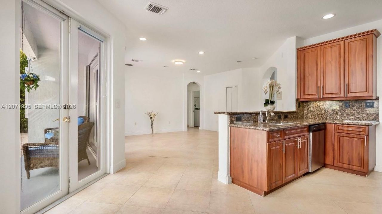 1421 SW 153rd Path, Miami, FL 33194 Photo