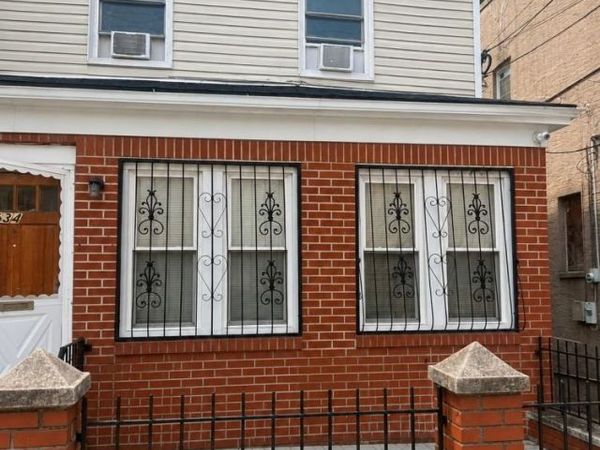 834 E 229th Street , Bronx, NY 10466