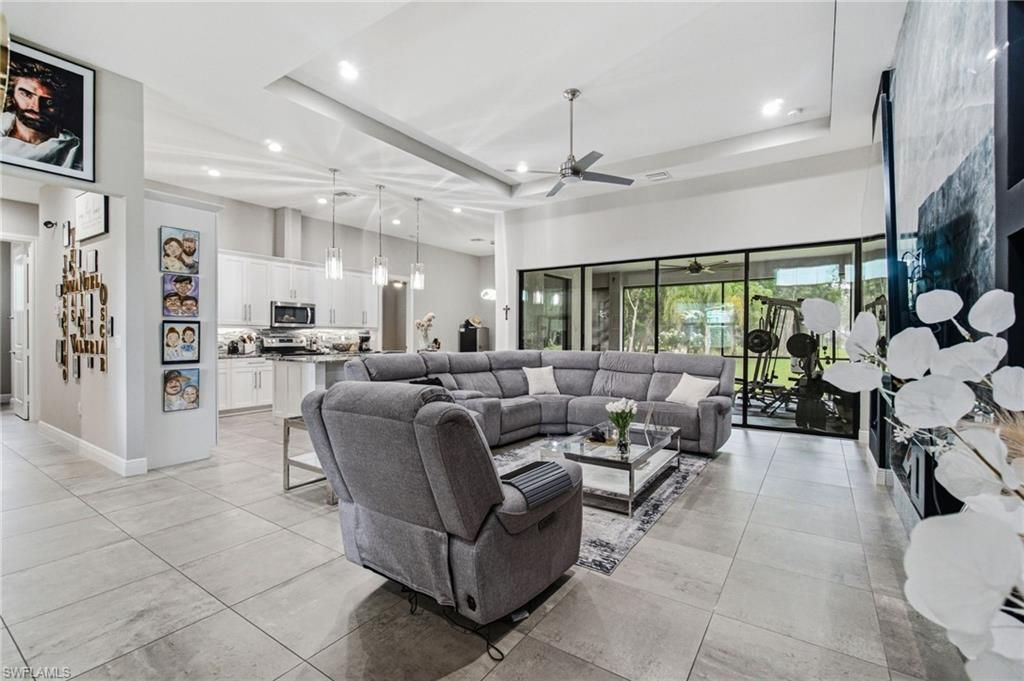 2160 Randall Blvd, Naples, FL 34120 Photo