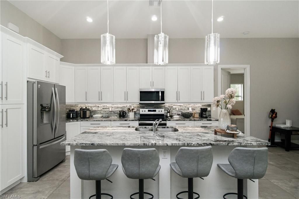 2160 Randall Blvd, Naples, FL 34120 Photo