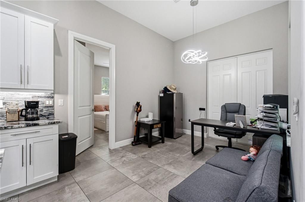 2160 Randall Blvd, Naples, FL 34120 Photo