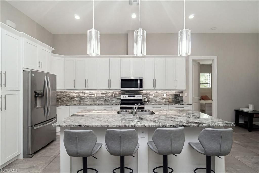 2160 Randall Blvd, Naples, FL 34120 Photo