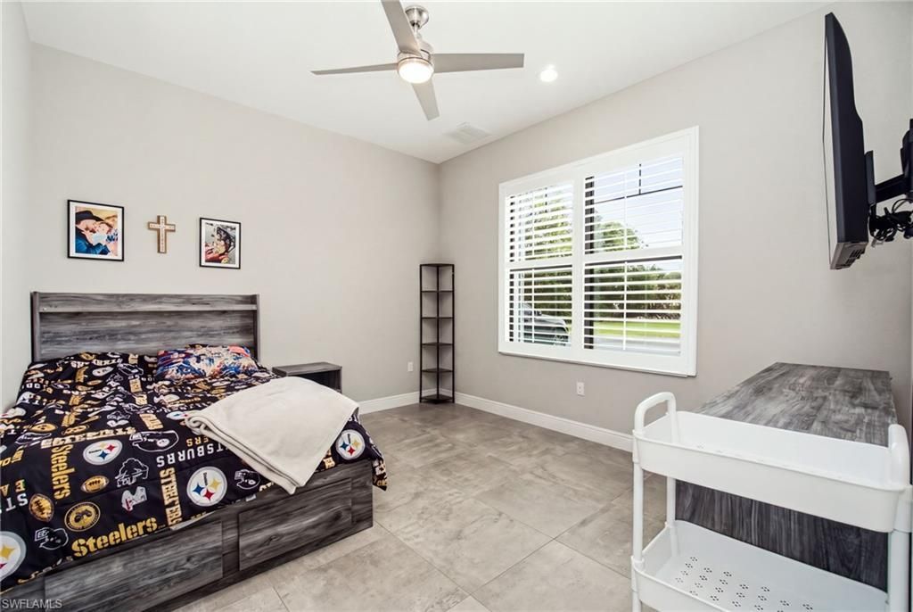 2160 Randall Blvd, Naples, FL 34120 Photo