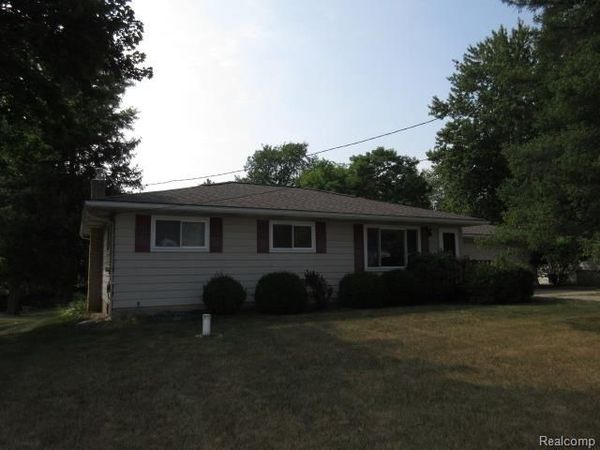319 Sherman Court, Ortonville Village, Mi 48462