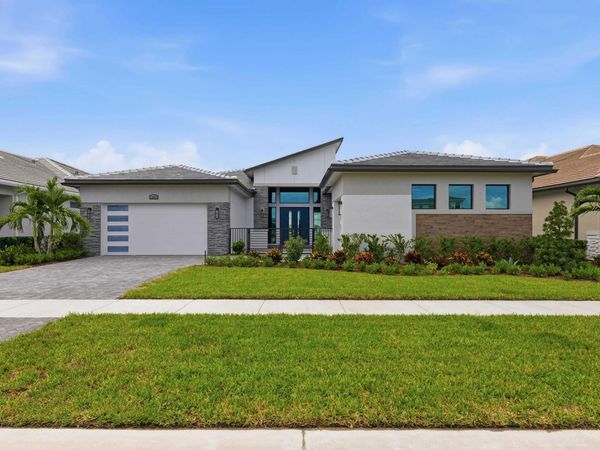 12961 SW Shinnecock Drive, Port St. Lucie, FL 34987