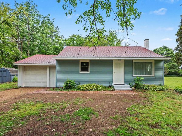 8630 M-140, South Haven, MI 49090