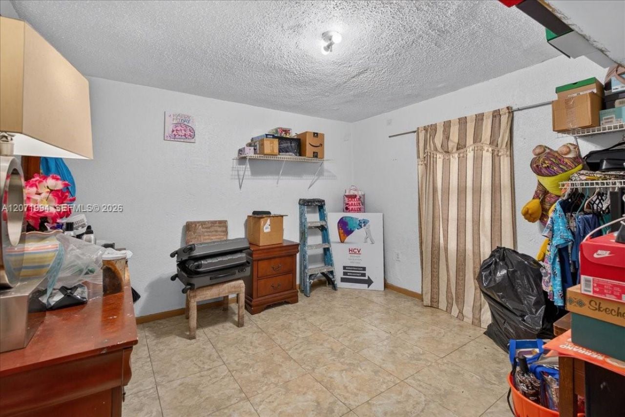 1925 NW 85th St, Miami, FL 33147 Photo
