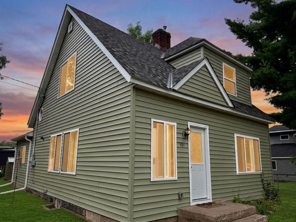 101 Commercial Avenue N, Sandstone, MN 55072
