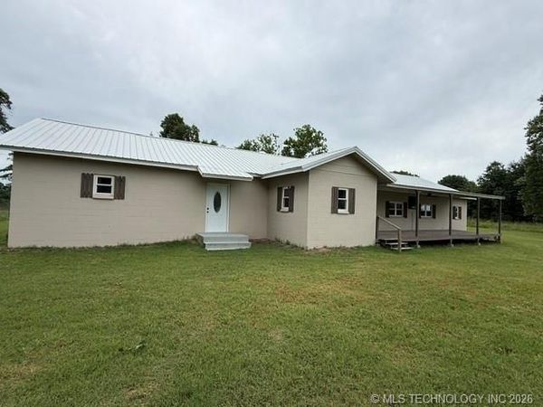 12025 N 160 Road , Okmulgee, OK 74447