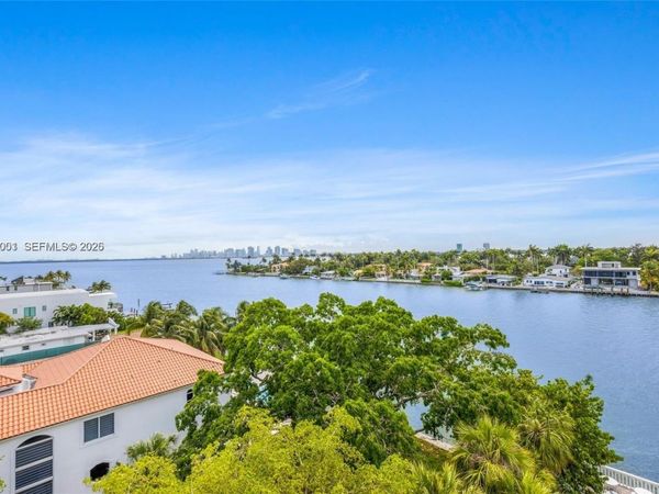 1455 N Treasure Dr , Unit 7J, North Bay Village, FL 33141