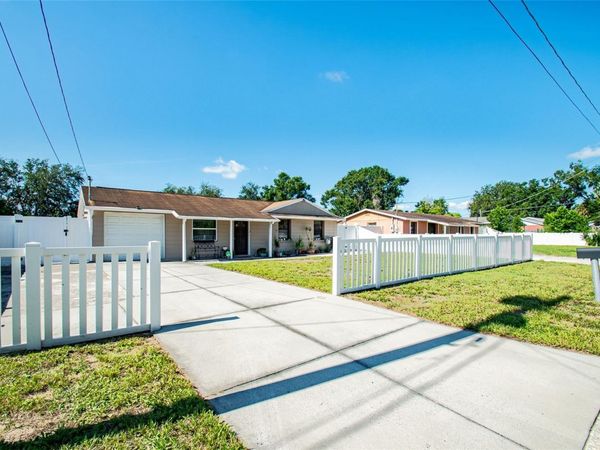 5607 E 29TH AVENUE , TAMPA, FL 33619