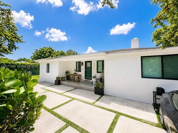 4630 SW 3rd St , Miami, FL 33134