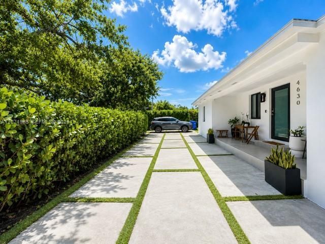 4630 SW 3rd St , Miami, FL 33134 Photo