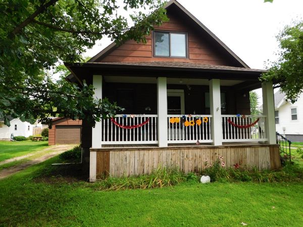 319 N 1st Street, Ogden, IA 50212