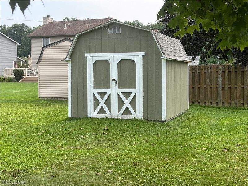 1302 Huntington Court, Boardman, OH 44512 Photo 14
