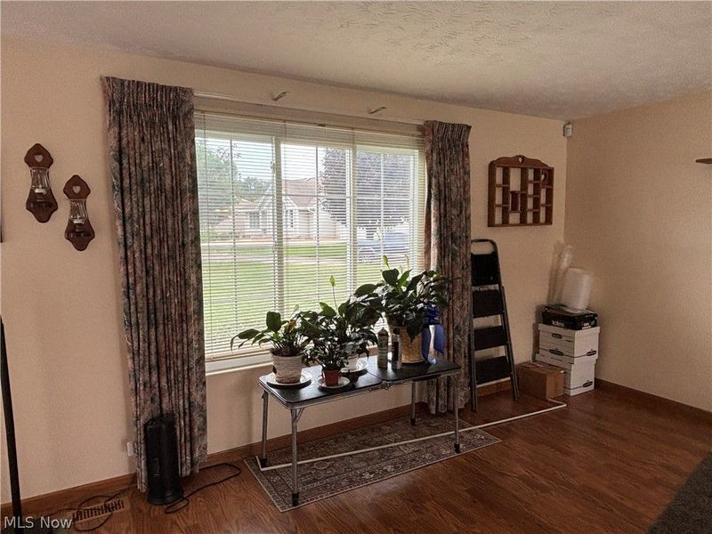 1302 Huntington Court, Boardman, OH 44512 Photo 3
