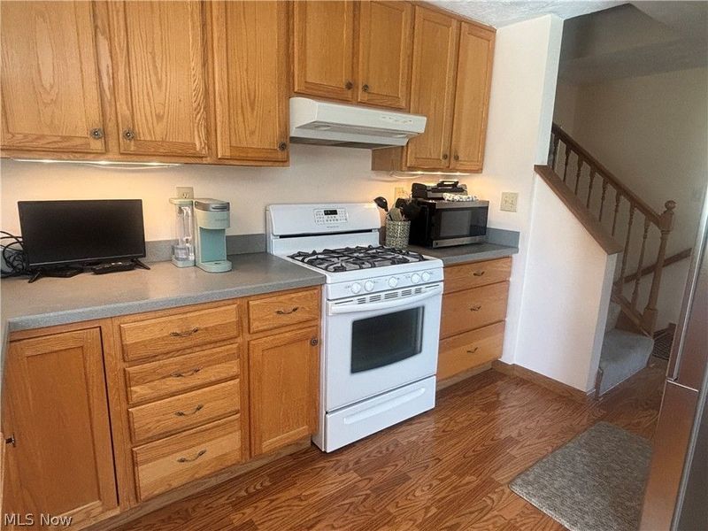 1302 Huntington Court, Boardman, OH 44512 Photo 3