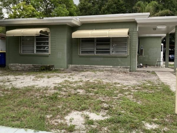 1025 CHIPOLA Road, Fort Pierce, FL 34950