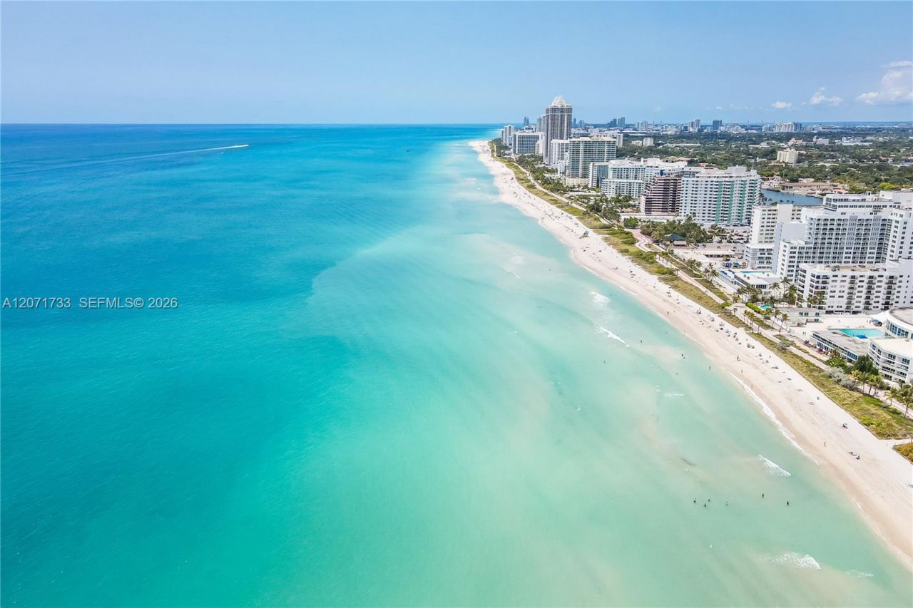 5555 Collins Ave , Unit 5A, Miami Beach, FL 33140 Photo