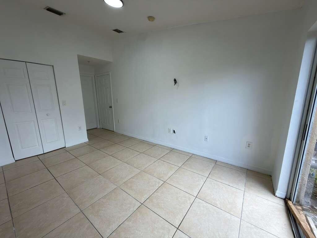 3842 SW 48th Avenue, Hollywood, FL 33023 Photo