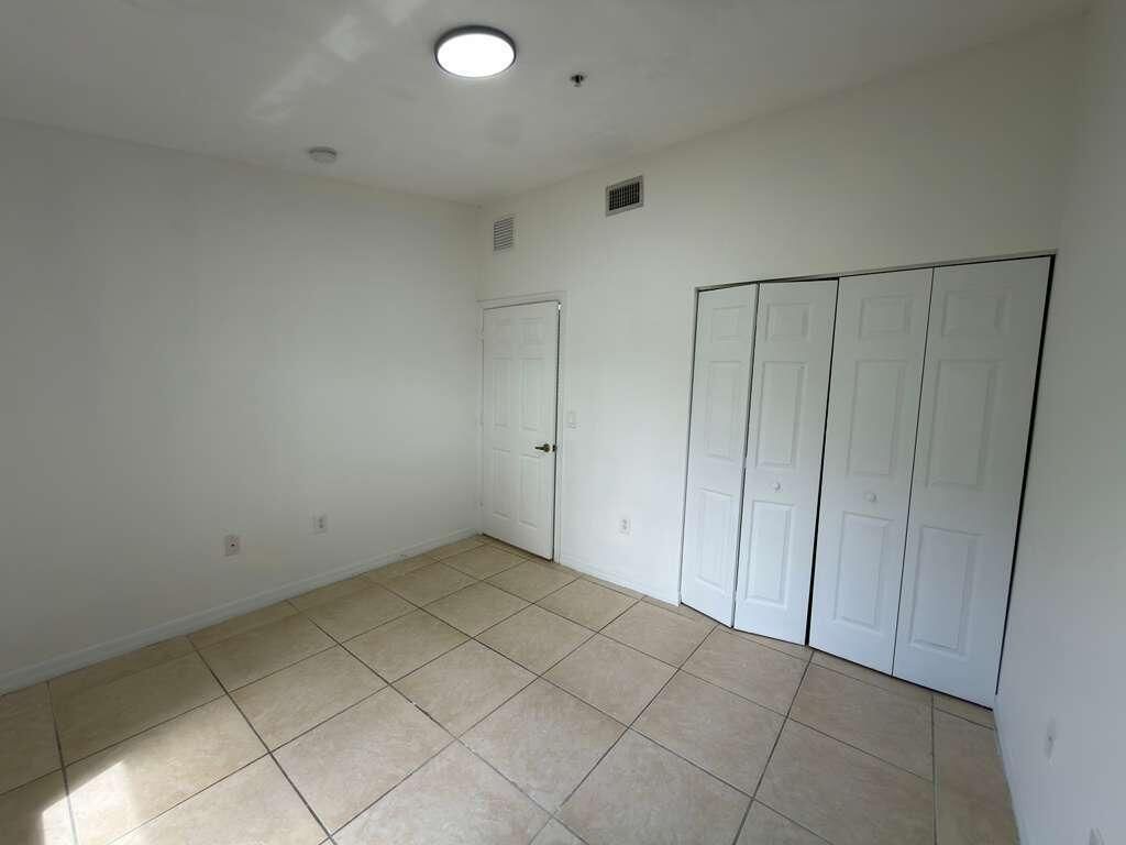 3842 SW 48th Avenue, Hollywood, FL 33023 Photo
