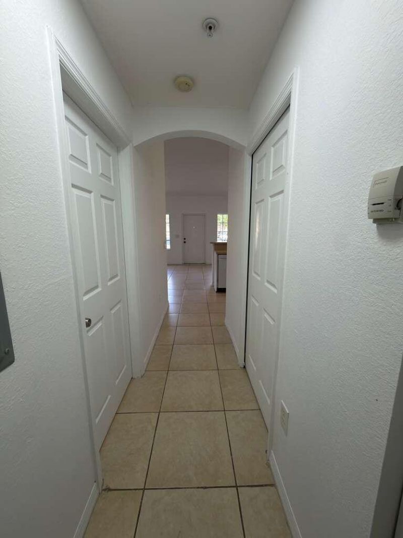 3842 SW 48th Avenue, Hollywood, FL 33023 Photo