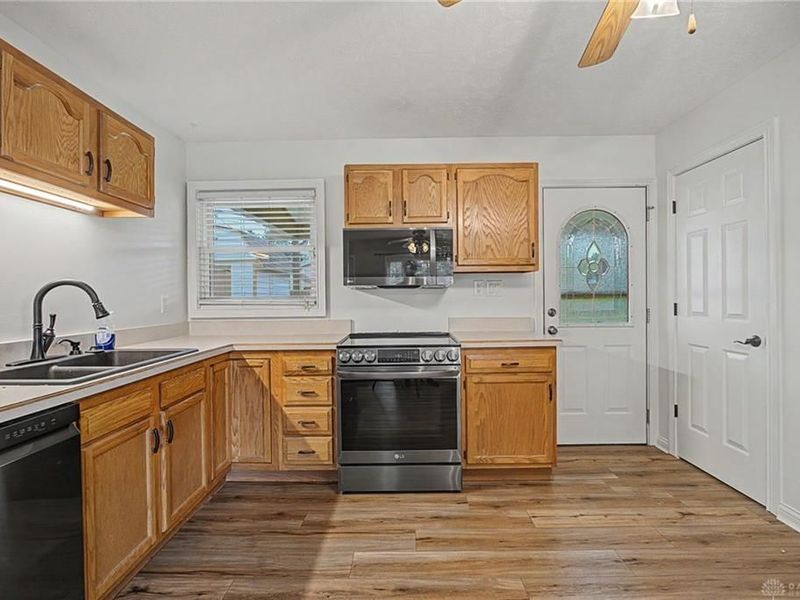 840 Bristol Drive, Vandalia, OH 45377 Photo 12