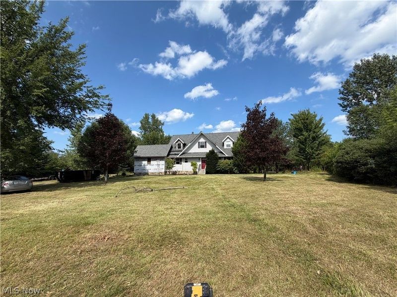 8585 Old State Road, Chardon, OH 44024 Photo 2