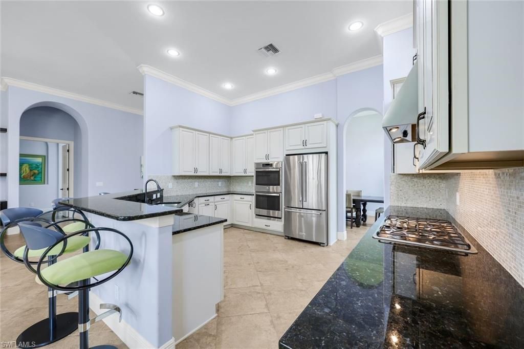 9461 Napoli Ln, Naples, FL 34113 Photo