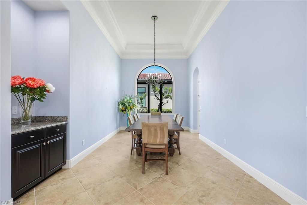 9461 Napoli Ln, Naples, FL 34113 Photo