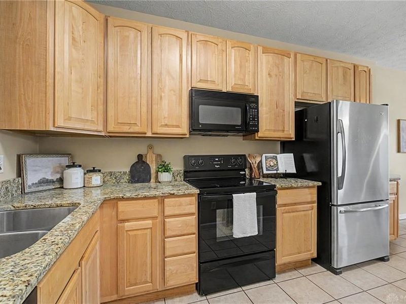 3827 Taft Avenue, Beavercreek, OH 45431 Photo 12