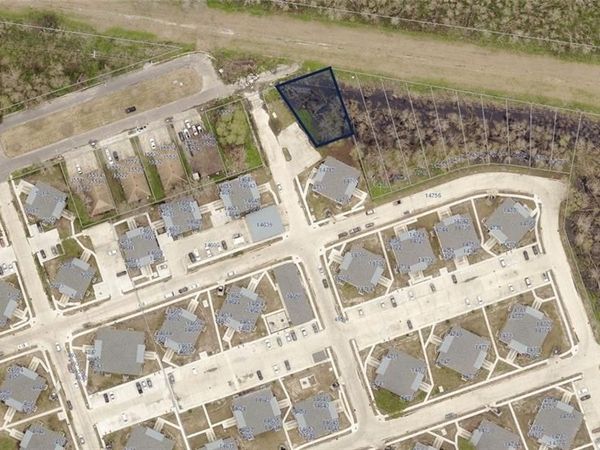 15580 DWYER Boulevard, New Orleans, LA 70129