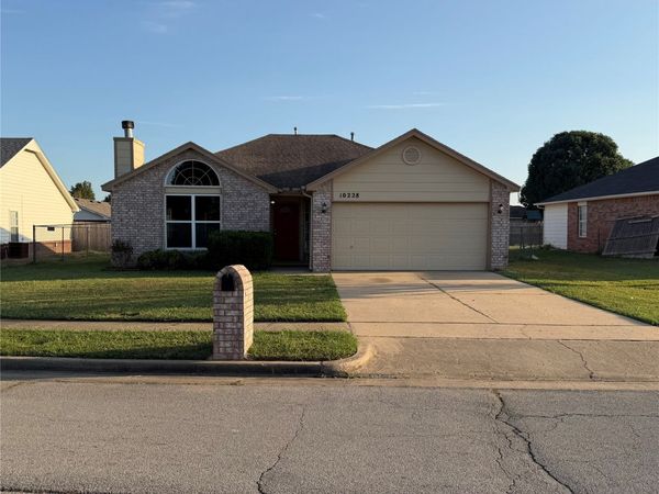 10228 E 98th Street N, Owasso, OK 74055