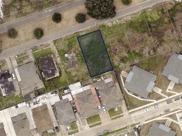14440 DWYER Boulevard, New Orleans, LA 70129
