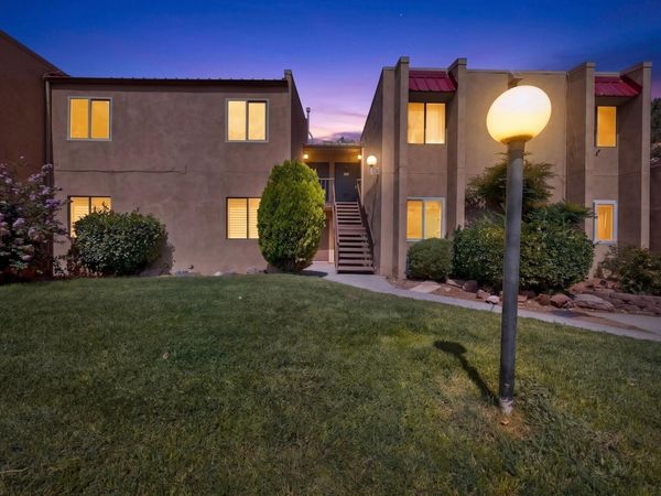 913 Country Club Drive SE, Unit APT H, Rio Rancho, NM 87124