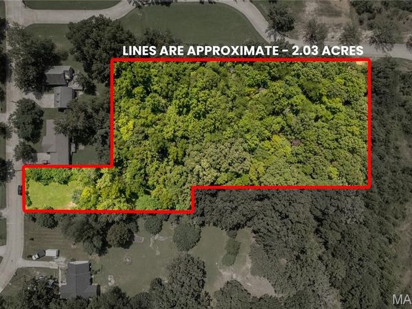 2429 Channon Drive , Poplar Bluff, MO 63901