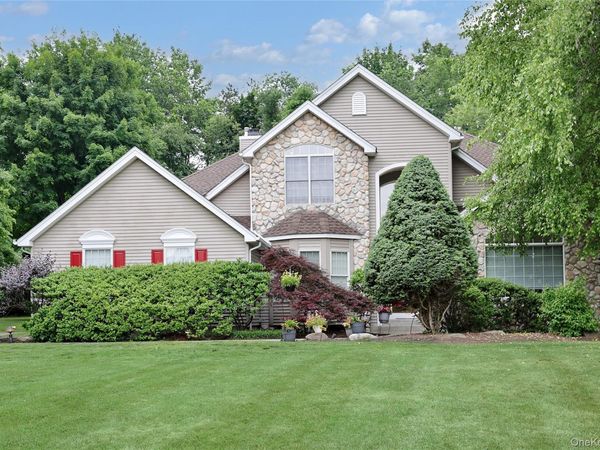 7 Birdie Drive , Suffern, NY 10901