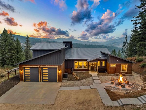 22 Dust Court, Boise, ID 83716
