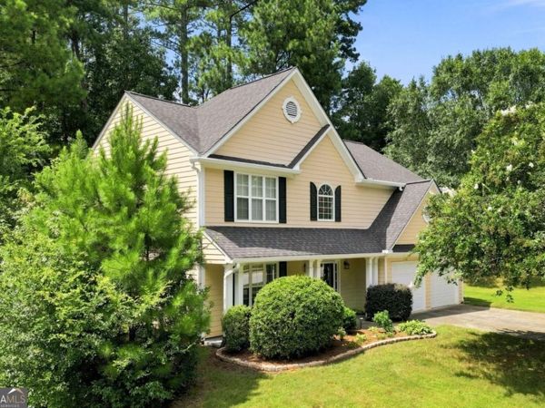 1593 Woodmore Drive SW, Marietta, GA 30008