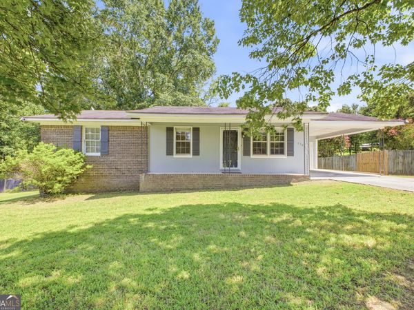 772 Compton Road SE, Silver Creek, GA 30173