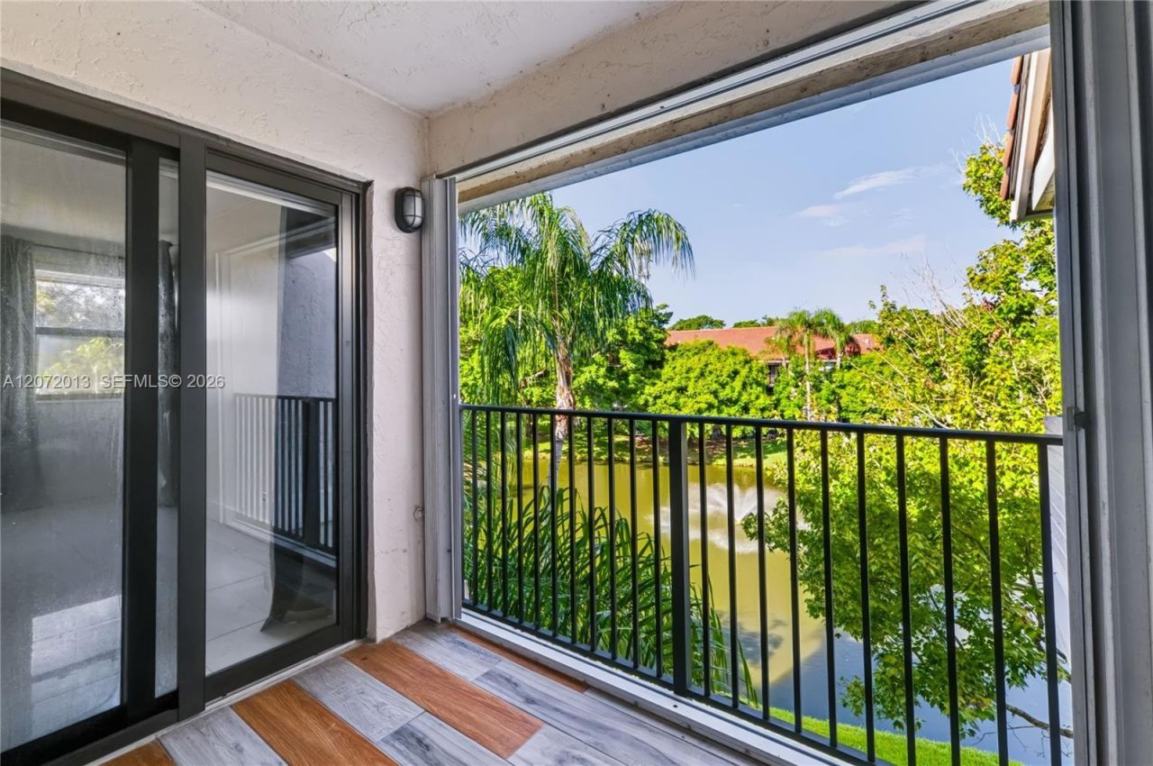 Please Call For Address, Unit 301, Plantation, FL 33322 Photo