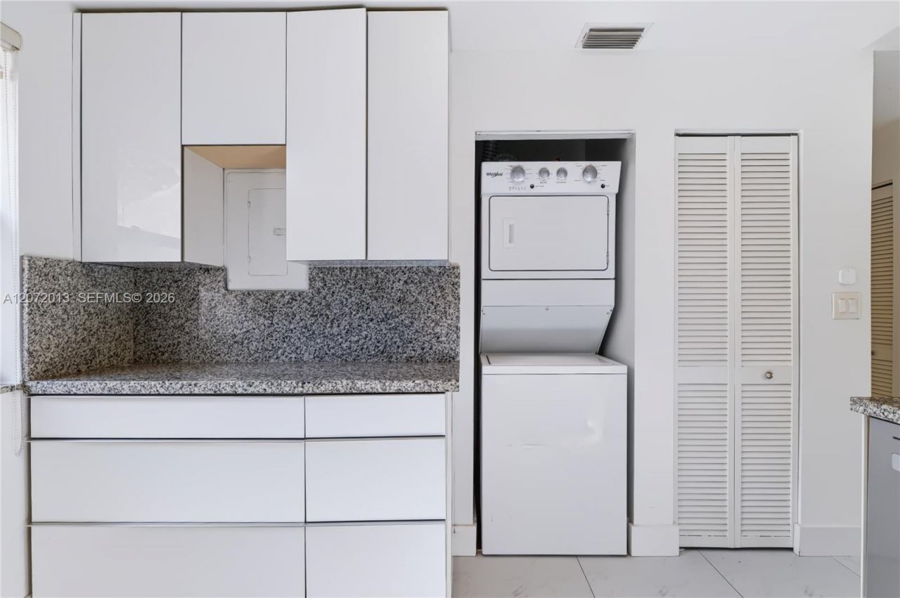 Please Call For Address, Unit 301, Plantation, FL 33322 Photo