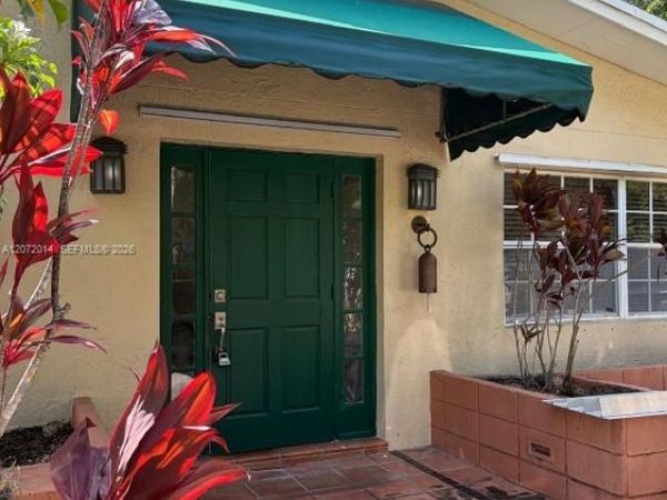 15190 Old Cutler Rd , Palmetto Bay, FL 33158