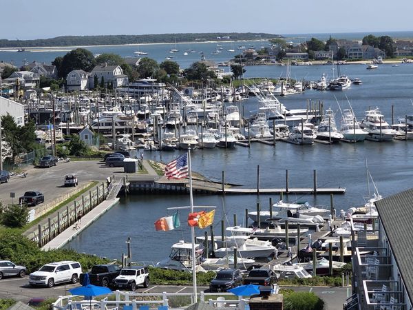 89 Lewis Bay Road, UNIT 207, Hyannis, MA 02601