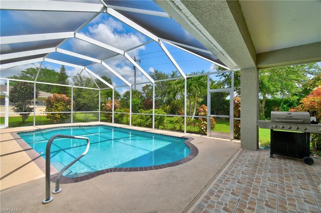 599 Genevieve Dr , Lehigh Acres, FL 33936 Photo