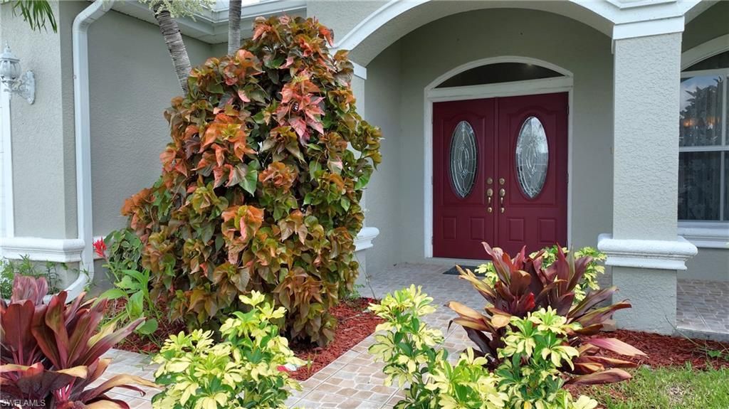599 Genevieve Dr , Lehigh Acres, FL 33936 Photo