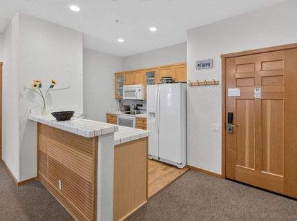 201 Shirley Canyon Road, Unit #708, Olympic Valley, CA 96146 Photo