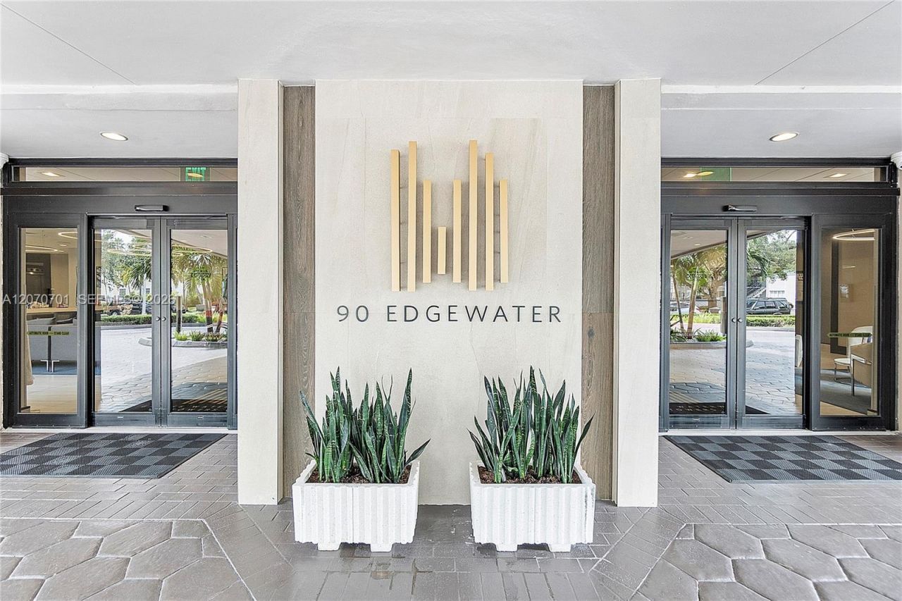 90 Edgewater Dr , Unit 917, Coral Gables, FL 33133 Photo